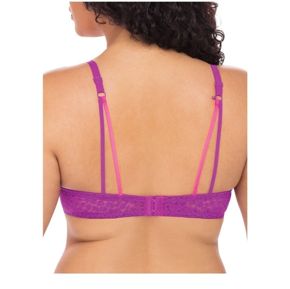 No Boundaries NWT Push Up Bra with a Lace Design with Adjustable Straps 1013 - Picture 3 of 4